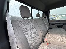 2018 Ford F-150 XLT LOW MILEAGE CREW CAB 4X4 - Photo 10