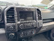 2018 Ford F-150 XLT LOW MILEAGE CREW CAB 4X4 - Photo 17