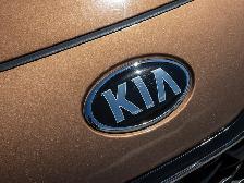 2020 Kia Sportage EX Refresh Styling, Advanced Safety Tech - Photo 9