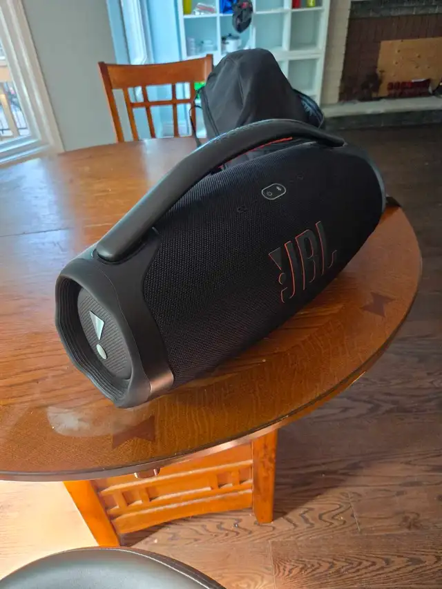JBL BOOMBOX 3 PERFECT CONDITION