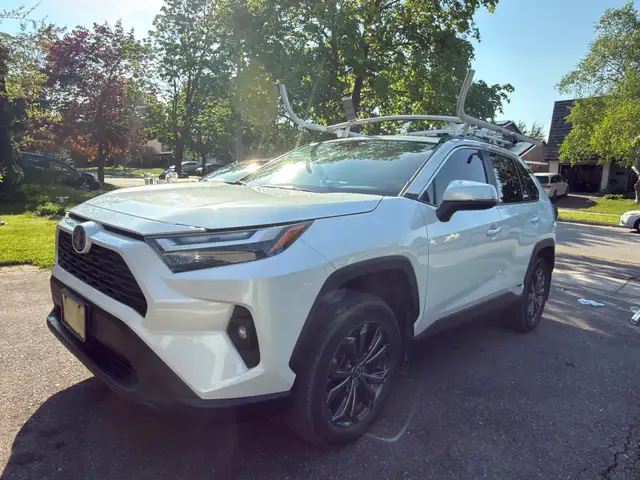 Universal Ladder Rack