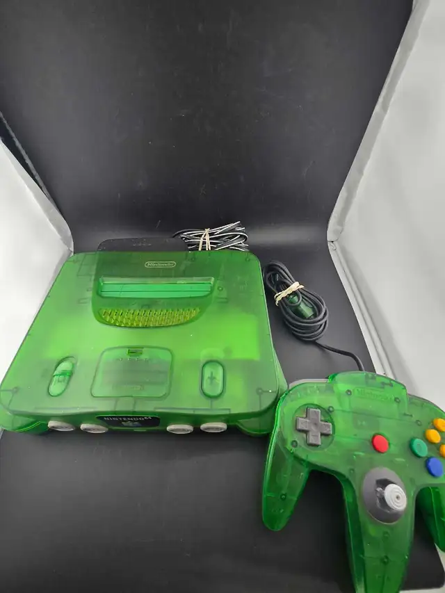 (JUNGLE GREEN) N64 CONSOLE W/ACC