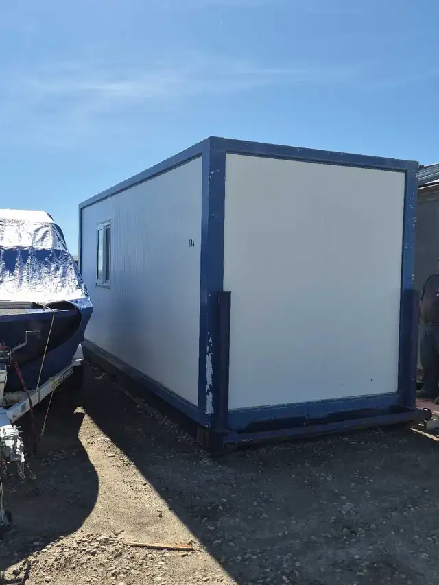 office shack 20ft- great condition