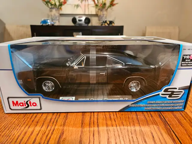 1/18 1969 DODGE CHARGER R/T DIECAST - $39.99