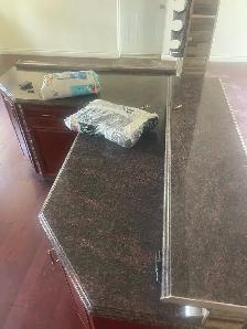 Kitchen cabinets / wood and countertops in granite for sale - Photo 4