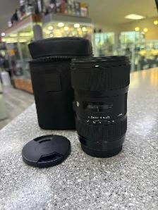 Sigma 18-35MM 1.8 DC72 Lens