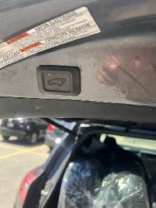 2017 RAV4 se (high mileage) - Photo 8