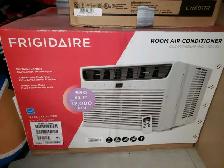A/C - Almost new.  12000 BTU. For Sale - $450.00 - Photo 5