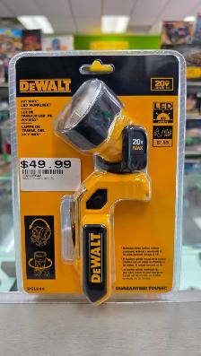 DEWALT 20v Max LED Work Light DCL044 - BRAND NEW