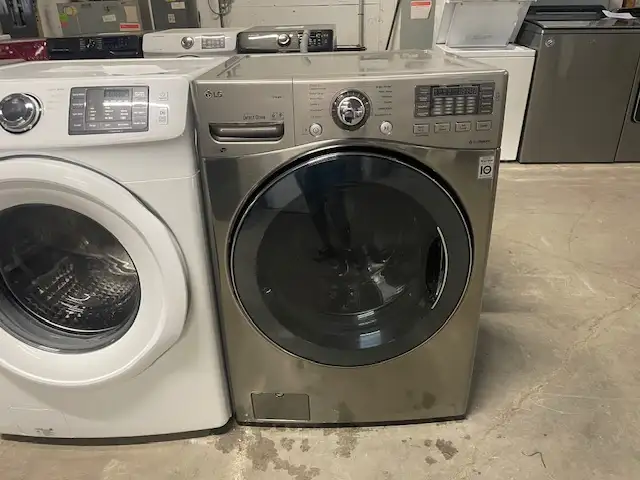 Laveuse seule frontale grise LG ( remis a neuf )