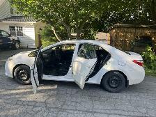2014 Toyota Corolla LE - Photo 4