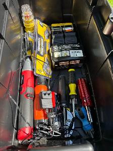 TOOLBOX FILLED WITH ODD TOOLS FOR SALE - Photo 2