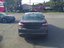 2016 Ford Fusion SE - Photo 4