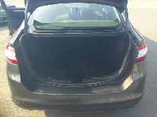 2016 Ford Fusion SE - Photo 11