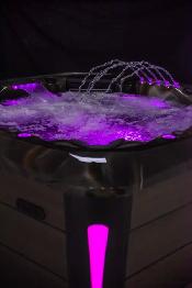 ORION HOT TUB FOR SALE - Photo 2