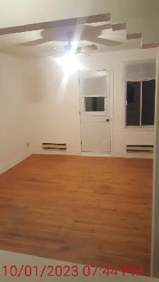 4.5 Apt | Uni • Rockland • Central Market • Parking