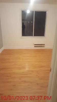 4.5 Apt | Uni • Rockland • Central Market • Parking - Photo 2