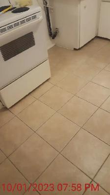 4.5 Apt | Uni • Rockland • Central Market • Parking - Photo 8