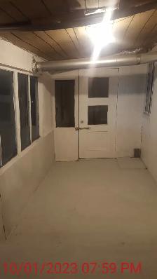 4.5 Apt | Uni • Rockland • Central Market • Parking - Photo 11