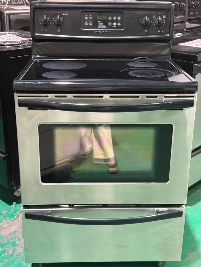 SALE! Reconditioned Kenmore GlassTop Stove (S4338) $348 Only