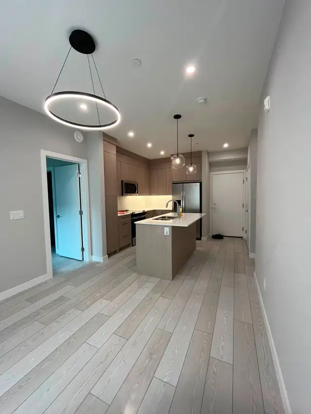 2 Beds 2 Baths Apartment