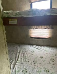 Camper Trailer - Photo 3