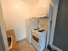 55 Wellington St S, Hamilton (Unit 2) - Bachelor Apartment - Photo 3