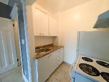 55 Wellington St S, Hamilton (Unit 2) - Bachelor Apartment - Photo 4