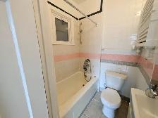 55 Wellington St S, Hamilton (Unit 2) - Bachelor Apartment - Photo 8