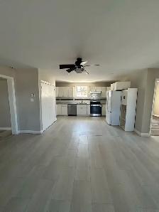 5 BDRM Apartment for Rent - Downtown Wolfville