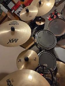 8 pc. 14 cymbals  Yamaha drum set - Photo 5
