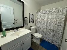 3Bed 1Bath Upper Duplex Unit For Rent In Talbot - Grey Area - Photo 12