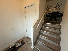 3Bed 1Bath Upper Duplex Unit For Rent In Talbot - Grey Area - Photo 23