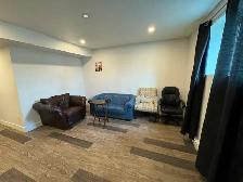 2Bed 1Bath Lower Duplex Suite For Rent In Talbot - Grey - Photo 5