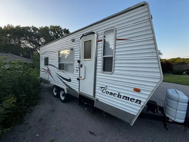 2007 Coachmen 23FKS camper