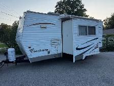 2007 Coachmen 23FKS camper - Photo 2