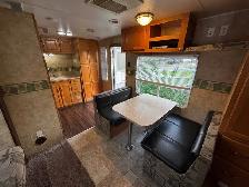 2007 Coachmen 23FKS camper - Photo 5