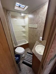 2007 Coachmen 23FKS camper - Photo 7