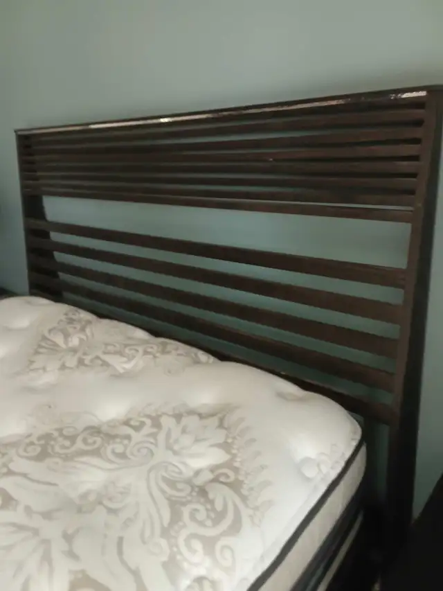 Queen Mattress and Box Spring