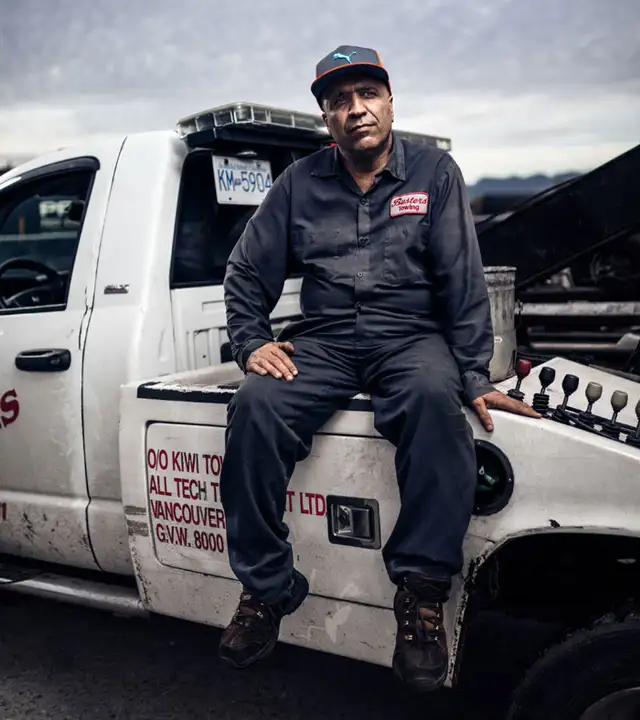 Now Hiring – Full-Time Tow Truck Driver