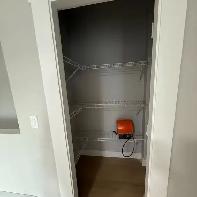 BRAND NEW Spacious 3 Bed, 1.5 Bath Suite in South Surrey - Photo 6