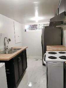 2-Bedroom Ground-Level Apartment in Detached House