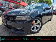 2016 Dodge Charger SXT  Nav / Sunroof