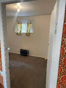 Basment for rent - Photo 8