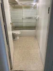 Basment for rent - Photo 10