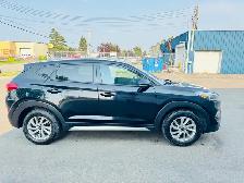 2017 Hyundai Tucson Limited AWD, 6 Months Warranty Free, Clean C - Photo 4