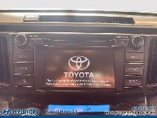 2017 Toyota RAV4 XLE AWD - Photo 14