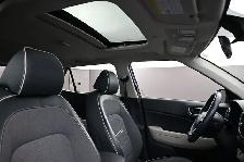 2021 Hyundai Venue ULTIMATE HEATED SEATS, SUNROOF , APPLE CAR PL - Photo 29