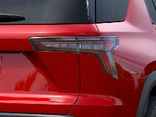 2027 Chevrolet Equinox - Photo 11