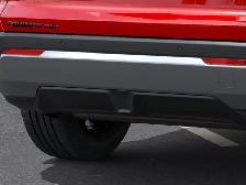 2027 Chevrolet Equinox - Photo 14